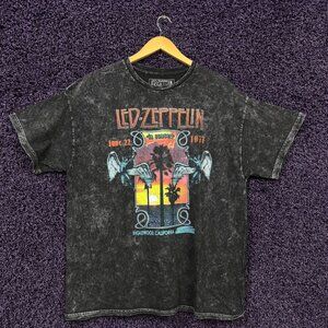 Led Zeppelin In Concert Sunset T-shirt size large